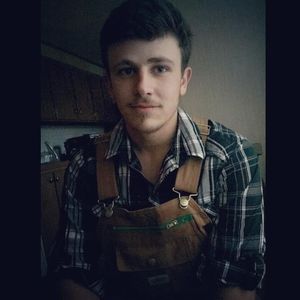 Meet your Posher, Connor